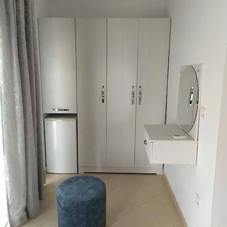 Juvenito * Sarandë